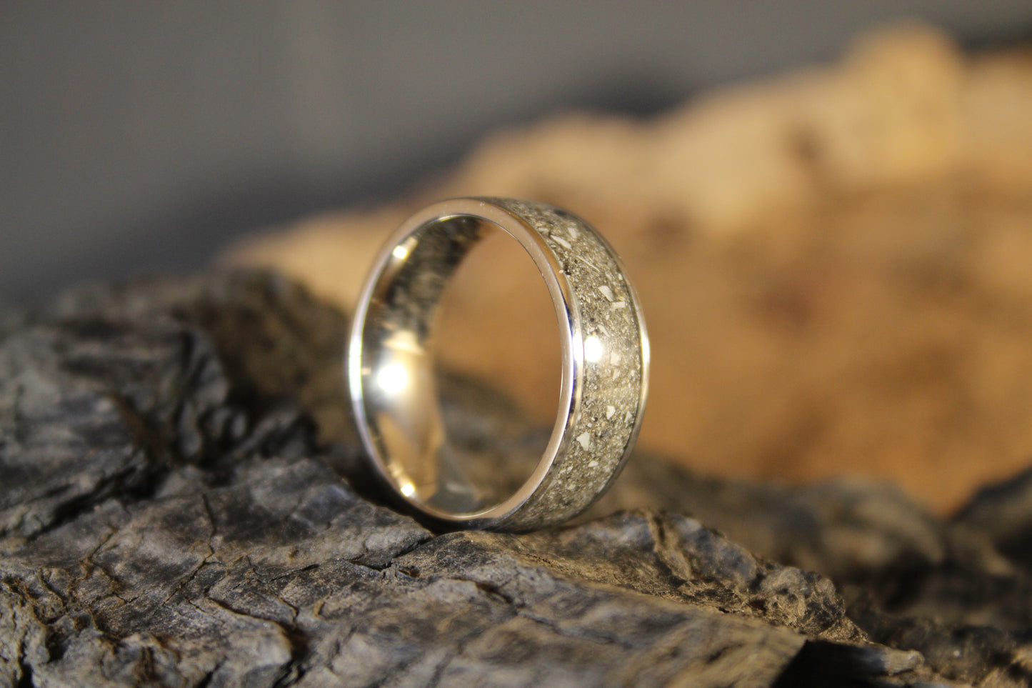 Memorial Ring or Sentimental Sand Ring in Sterling Silver