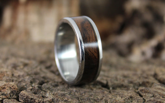 Damascus Steel Ring Walnut Burl Inlay