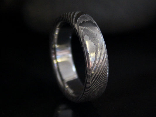 Wood Grain Damascus Steel Ring with Smooth Inside